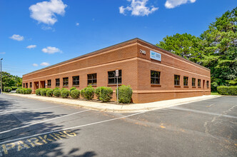 7140 Forest Point Blvd, Charlotte, NC for sale Building Photo- Image 1 of 1