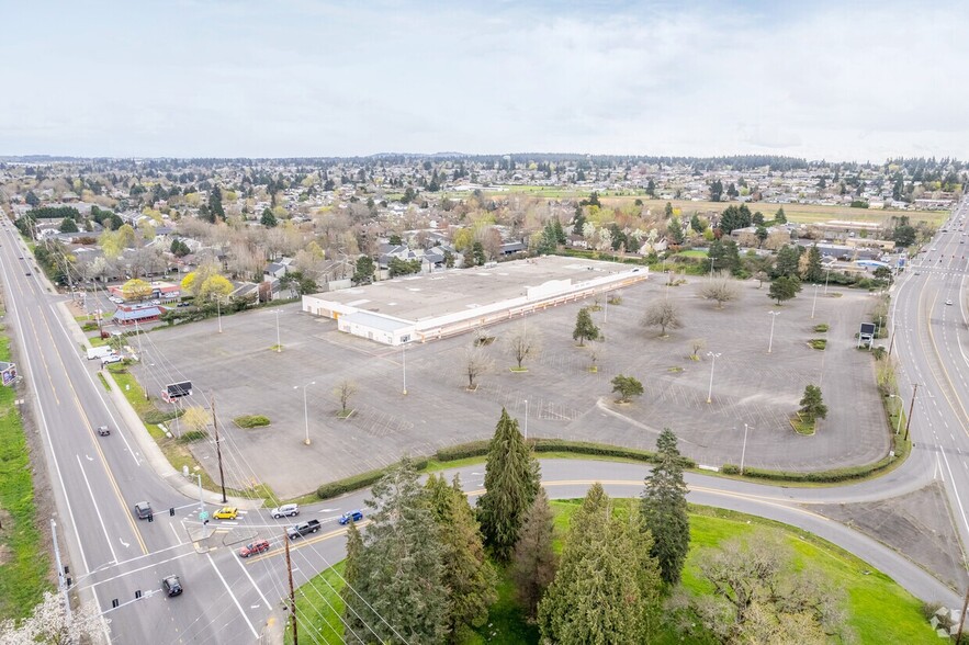 12350 NE Sandy Blvd, Portland, OR for rent - Aerial - Image 3 of 3