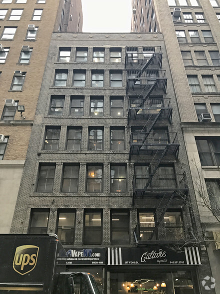 247 W 36th St, New York, NY for rent - Primary Photo - Image 1 of 16