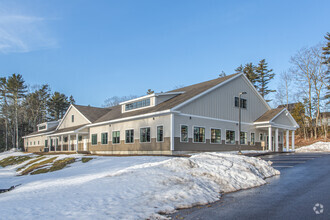 42 US Route 1, Cumberland Foreside, ME for sale Primary Photo- Image 1 of 1