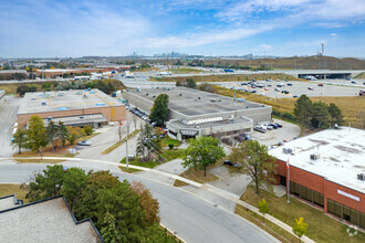 7381 Pacific Cir, Mississauga, ON - aerial  map view