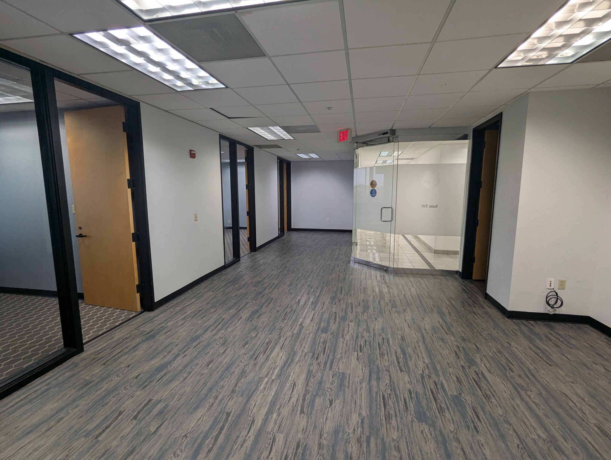 1601 N 7th St, Phoenix, AZ to rent Interior Photo- Image 1 of 17