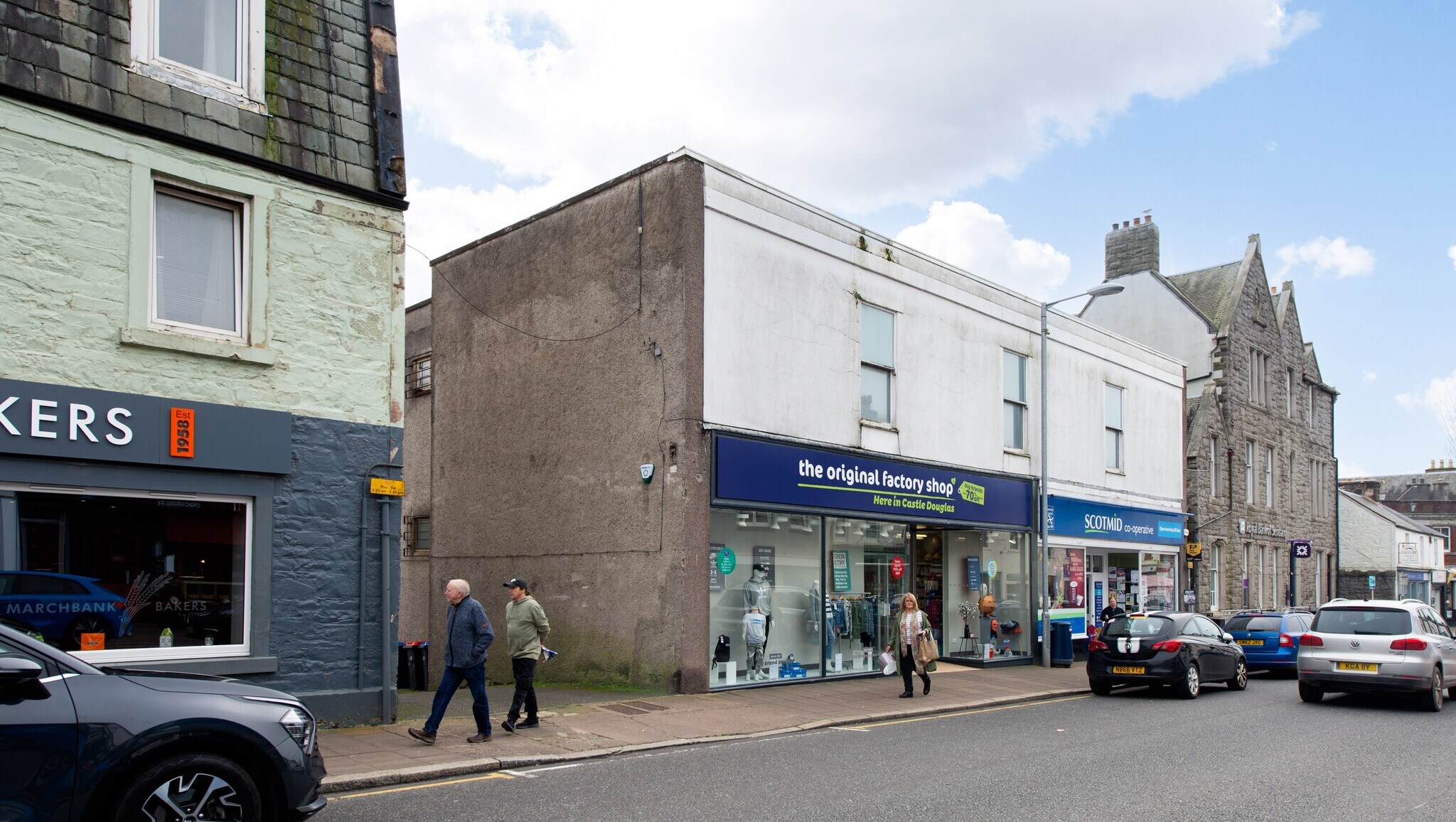 127-129 King St, Castle Douglas for sale Primary Photo- Image 1 of 1