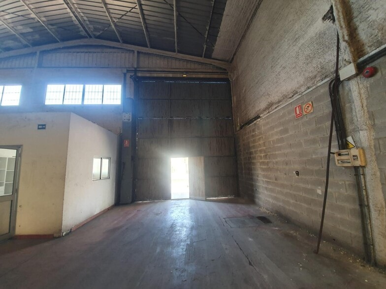 Industrial in Dos Hermanas, Sevilla to rent - Interior Photo - Image 3 of 12