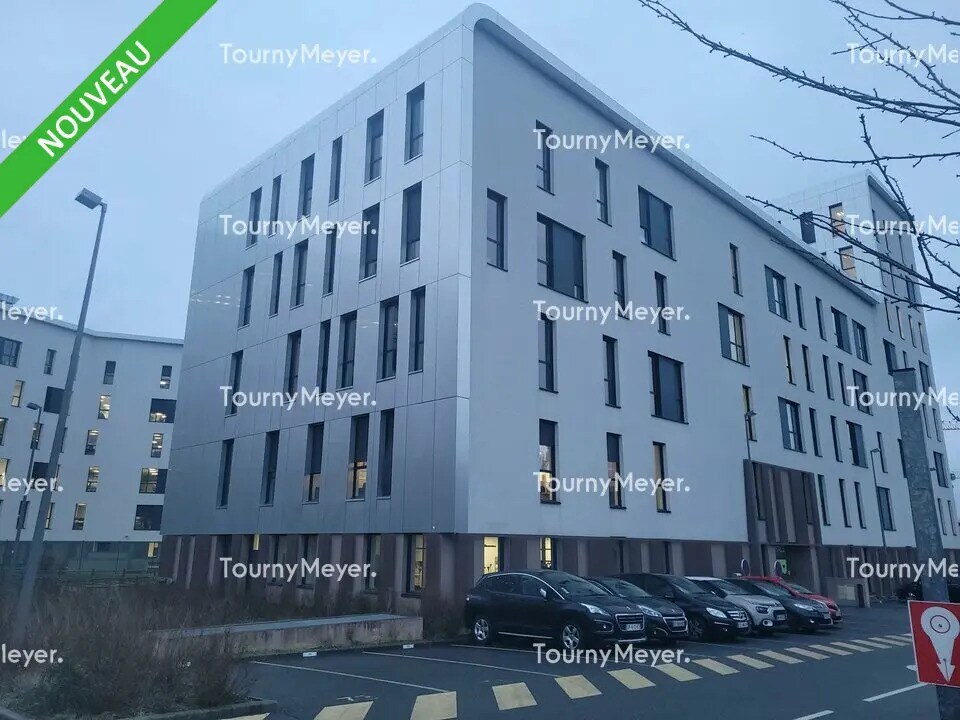 Location Bureaux 530 m² - Photo 1