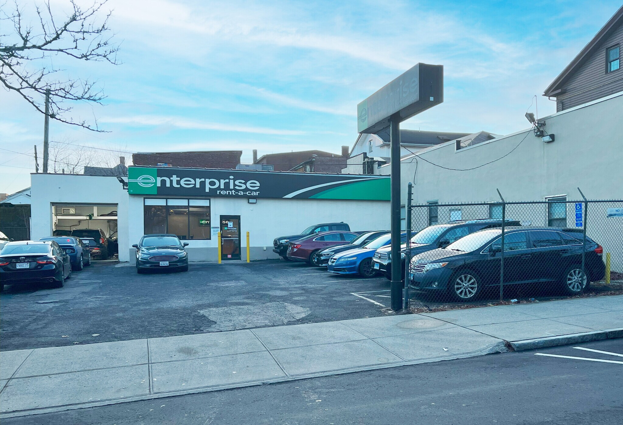 402 Crown St, New Haven, CT for sale Building Photo- Image 1 of 1