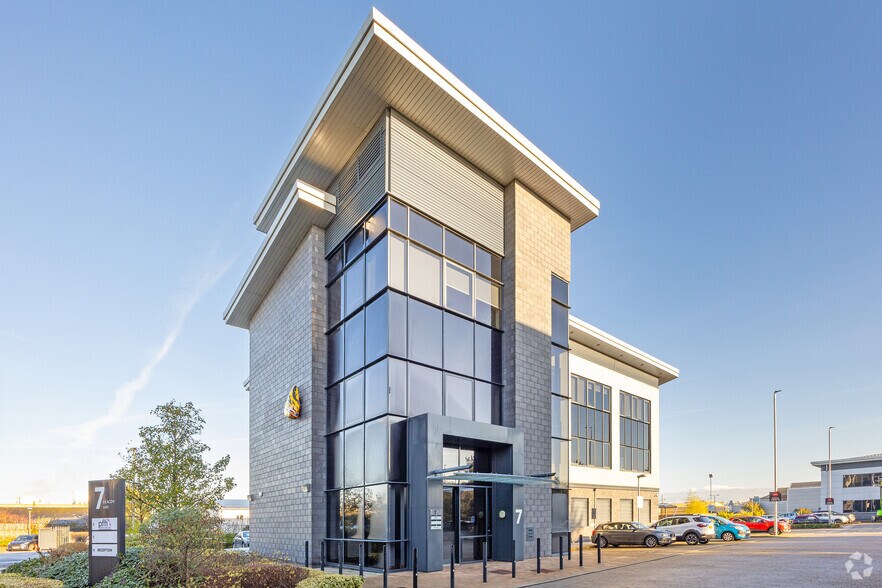 7 Brighton Street Trading Park, Hull for sale - Primary Photo - Image 1 of 1