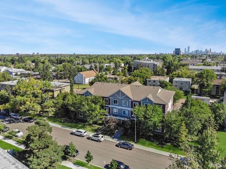 10141 153rd St NW, Edmonton, AB for sale - Building Photo - Image 3 of 4