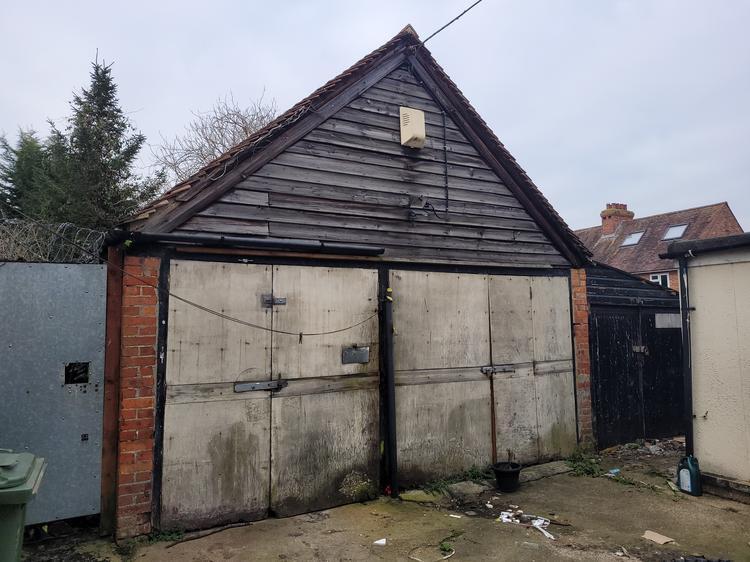 146 Oxford Rd, Oxford for sale Primary Photo- Image 1 of 1