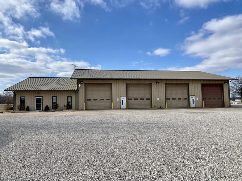 501 Schwartz, Centralia, IL for sale - Primary Photo - Image 1 of 1