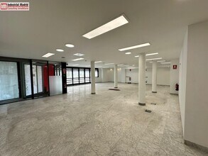 Retail in Coslada, Madrid to rent Interior Photo- Image 2 of 5