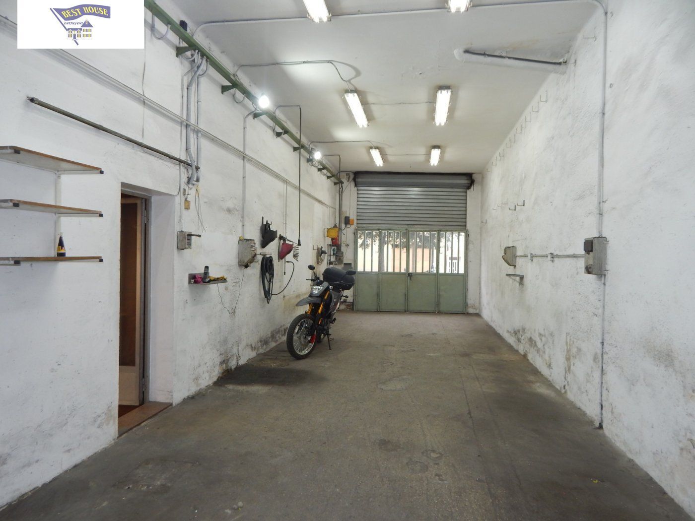 Retail in València for sale Building Photo- Image 1 of 10