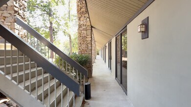 200 Cahaba Park Cir, Birmingham, AL to rent - Commercial Listing Video 