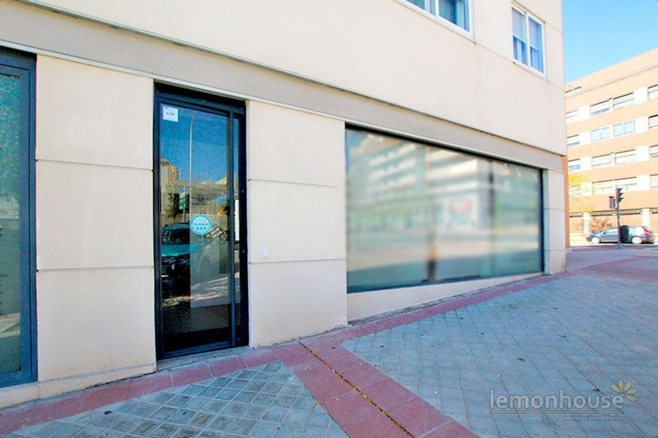 Madrid, MAD 28049 - Unit 01 -  - Floor Plan - Image 1 of 17