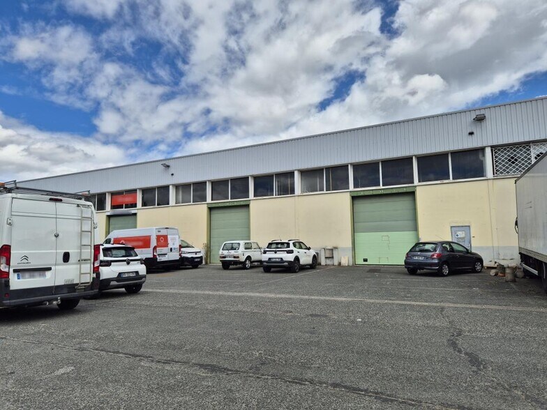 Industrial in Bonneuil-sur-Marne to rent - Building Photo - Image 3 of 8