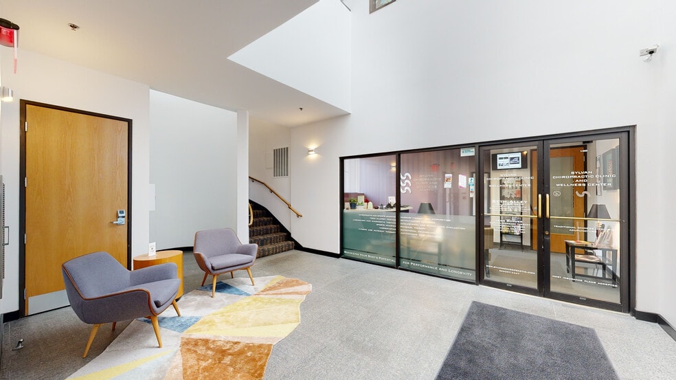 5440 SW Westgate Dr, Portland, OR to rent - Matterport 3D Scan - Image 3 of 14