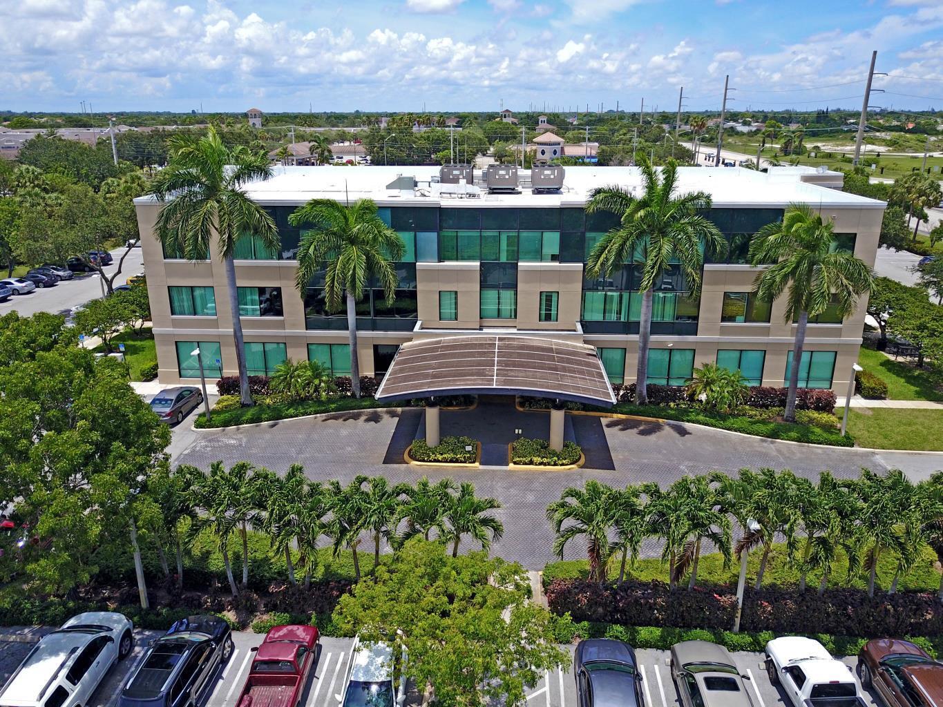 10075 Jog Rd, Boynton Beach, FL to rent Aerial- Image 1 of 3