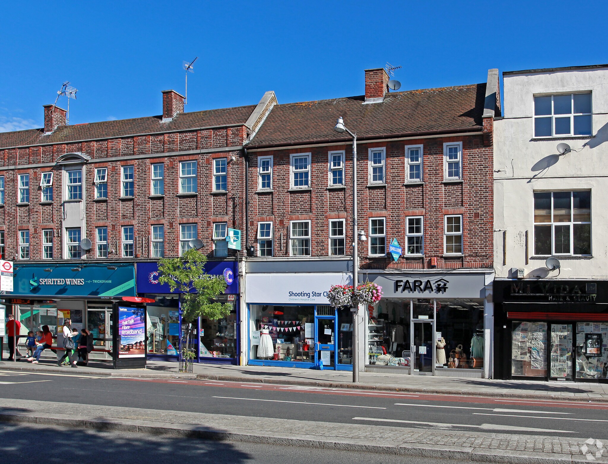 10 Heath Rd, Twickenham for sale Primary Photo- Image 1 of 1