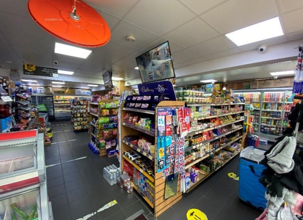 6-12 Blackwood Av, Rugby, WAR CV22 7ER - Unit 6-8 -  - Interior Photo - Image 1 of 1