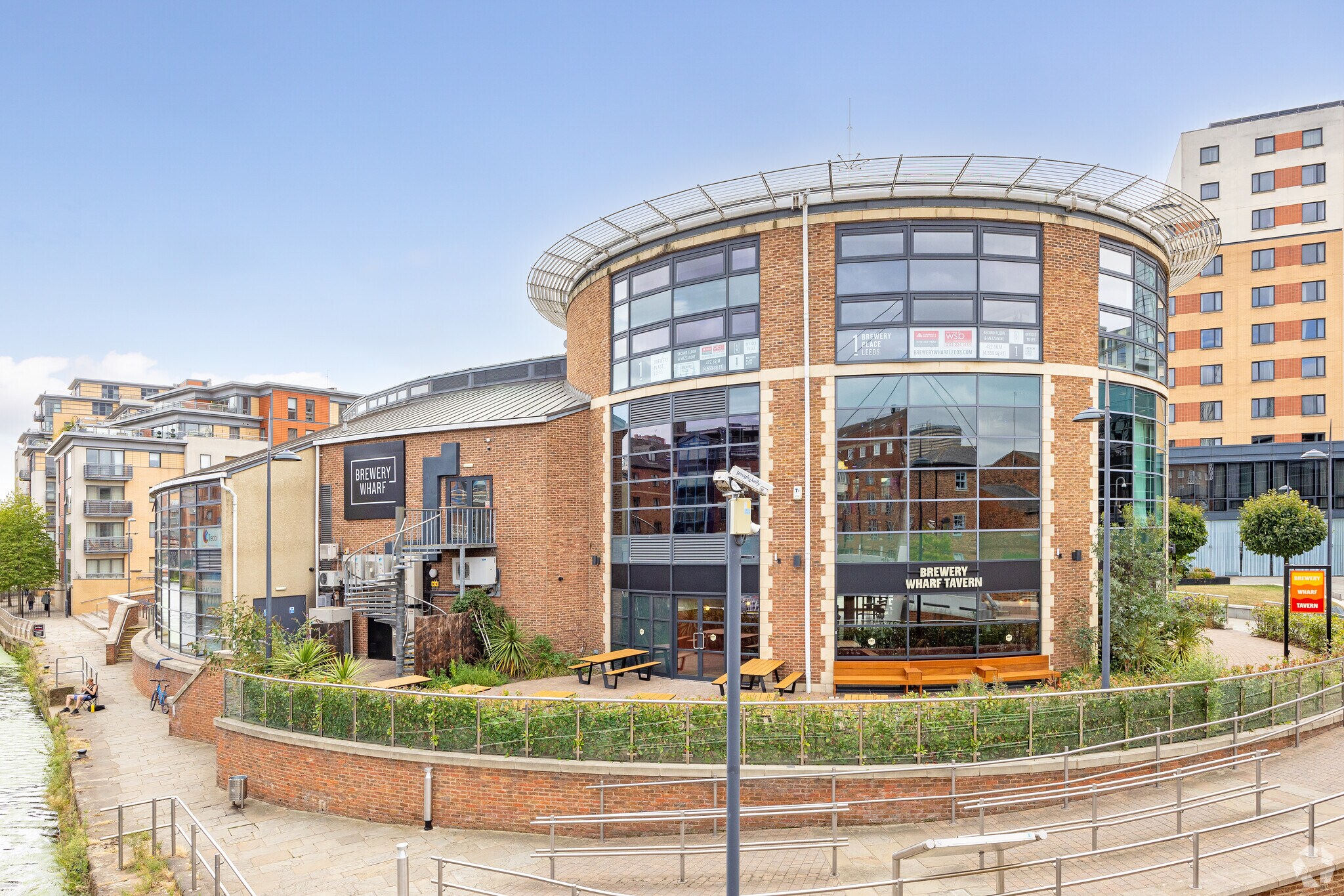 1-5 Brewery Pl, Leeds to rent Primary Photo- Image 1 of 10