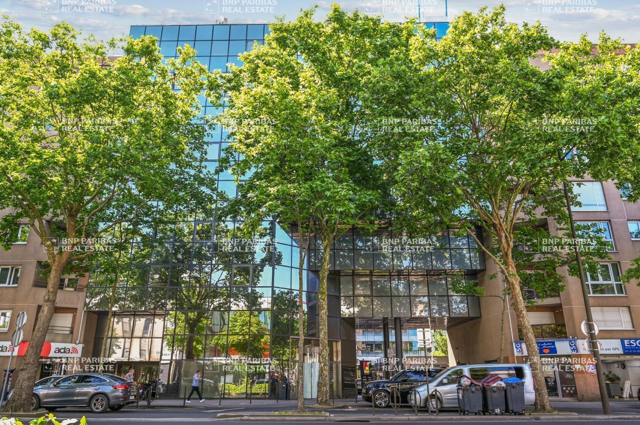 Office in Boulogne-Billancourt to rent Building Photo- Image 1 of 17