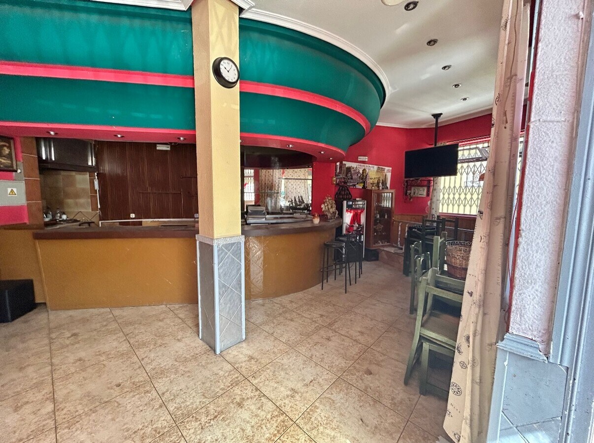 Plaza Bolos, 1, El Escorial, MAD 28280 - Unit Puerta B -  - Interior Photo - Image 1 of 5