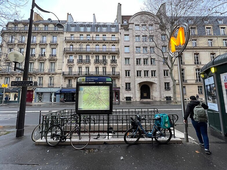 Office in Paris for sale - Building Photo - Image 3 of 4