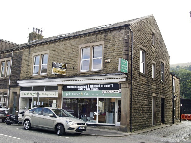 225-227 Bacup Rd, Rossendale to rent - Building Photo - Image 2 of 9