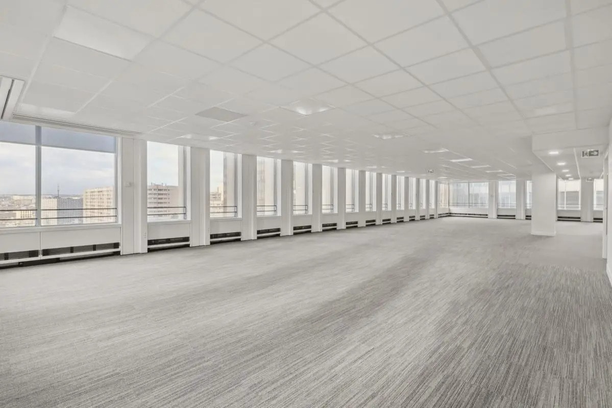 1 Place De La Pyramide, Puteaux to rent Interior Photo- Image 1 of 9