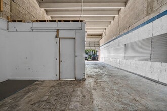 6405-6447 NW 82nd Ave, Miami, FL to rent Interior Photo- Image 2 of 17