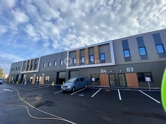 More details for 17 Rue Emile Levassor, Les Mureaux - Light Industrial to Rent