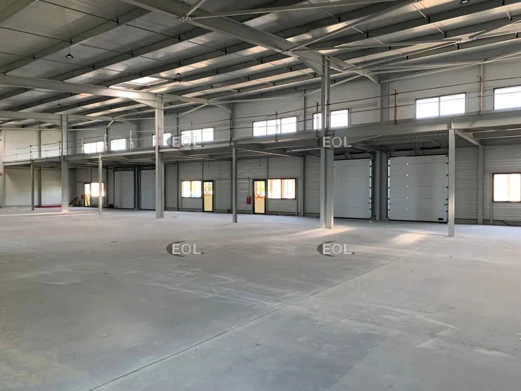 Light Industrial in Avignon to rent Building Photo- Image 1 of 3