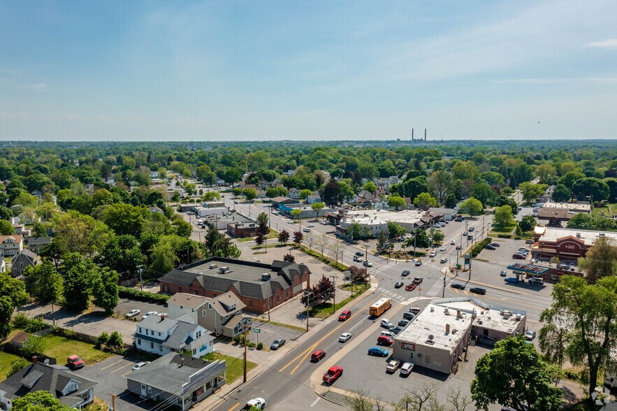 2918 Dewey Ave, Rochester, NY for rent - Aerial - Image 2 of 23