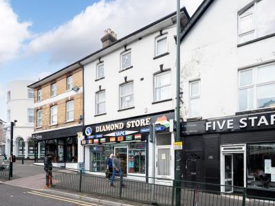 2 The Triangle, Bournemouth for sale Building Photo- Image 1 of 5