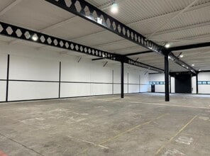 1 Burley Pl, East Kilbride to rent Interior Photo- Image 1 of 2