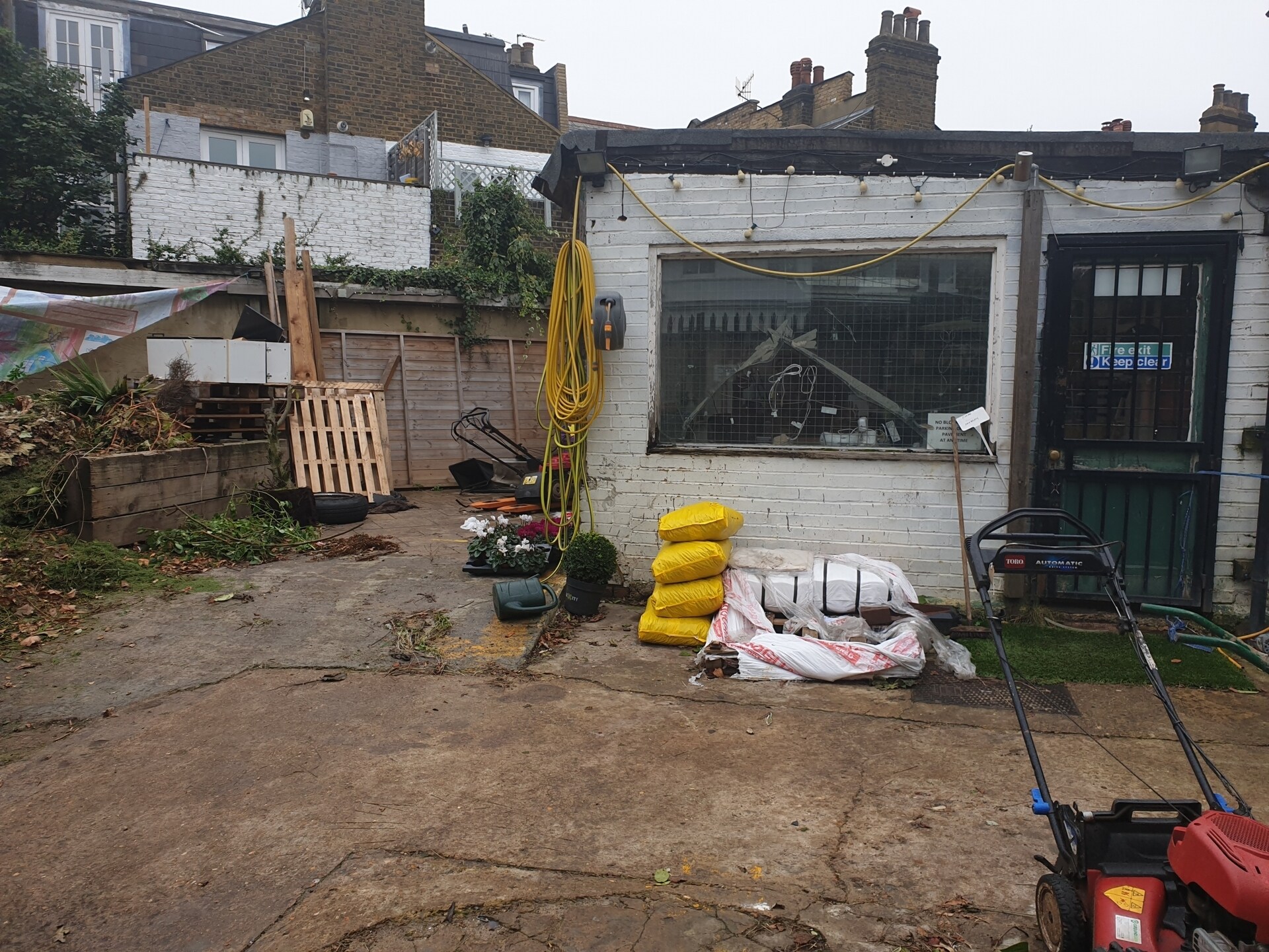 71A Tennyson St, London for sale Primary Photo- Image 1 of 1