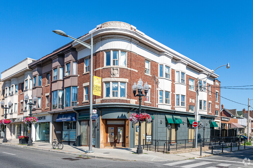 1228 St Clair Ave W, Toronto, ON for sale - Primary Photo - Image 1 of 1