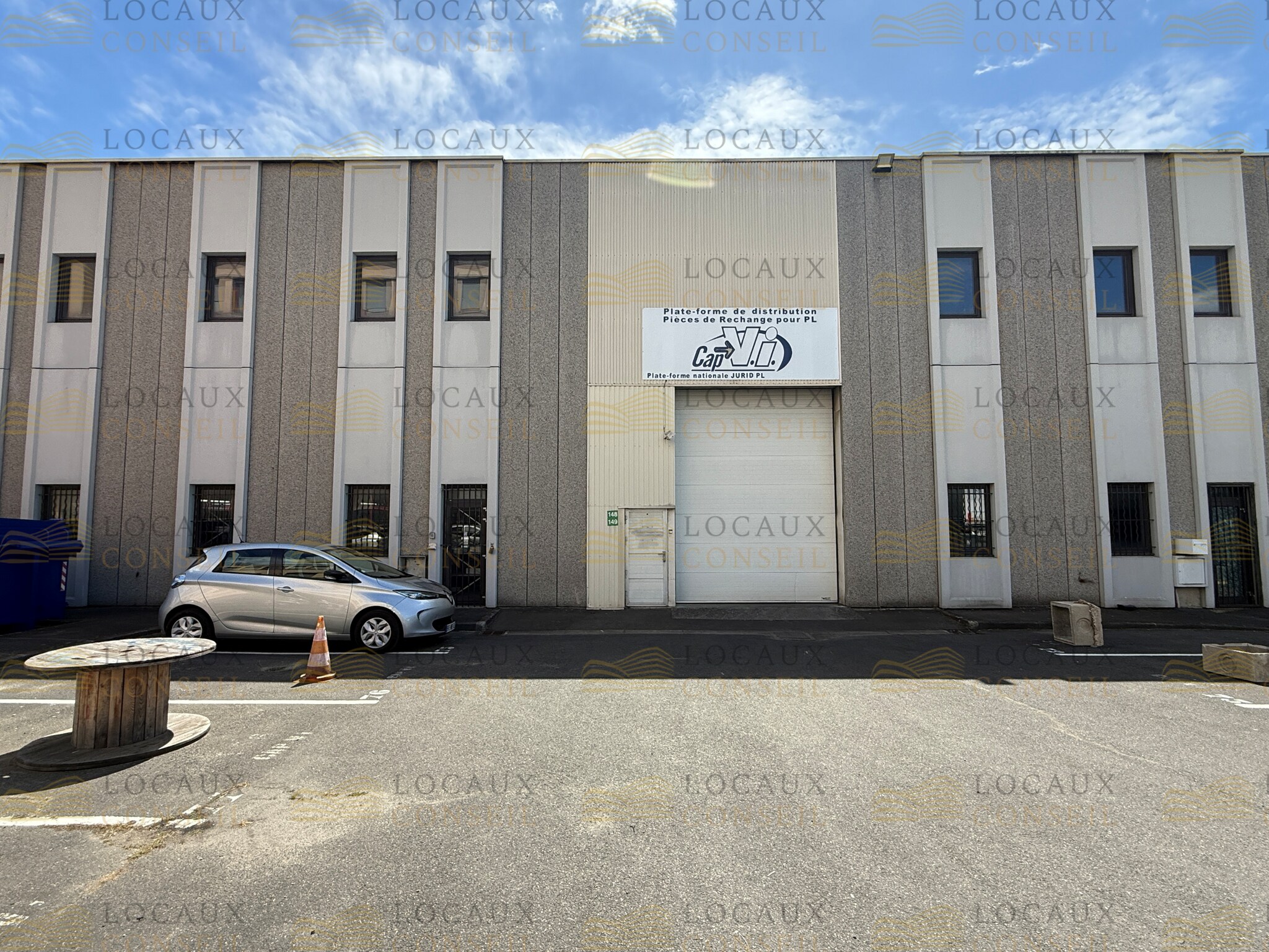 16-18 Boulevard Galliéni, Gennevilliers to rent Building Photo- Image 1 of 11