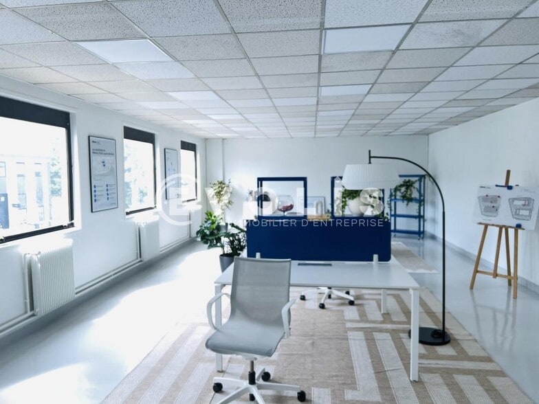Office in Lognes to rent - Interior Photo - Image 3 of 21
