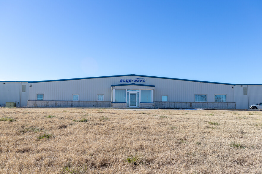 711 Boren Blvd, Seminole, OK for sale - Building Photo - Image 1 of 6