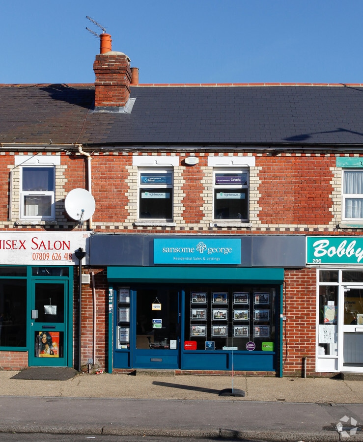 298 Oxford Rd, Reading, RG30 1AD UK