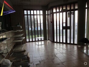 Retail in Segovia, Segovia to rent Interior Photo- Image 2 of 10