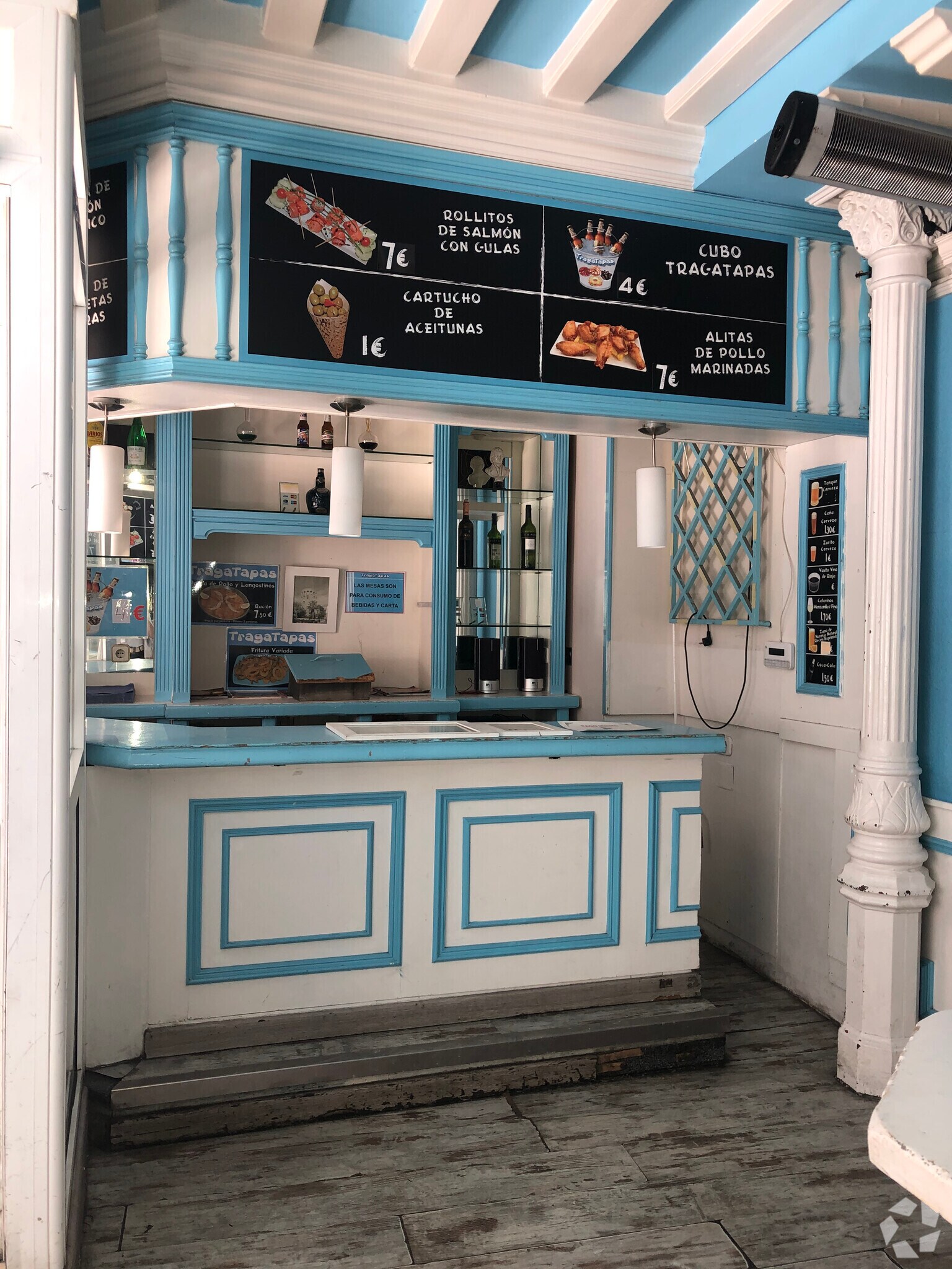 Retail in Madrid, Madrid to rent Interior Photo- Image 1 of 2