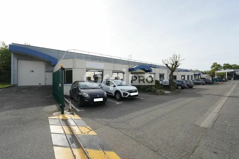 5 Chemin Du Favier, Saint-Genis-Laval to rent - Building Photo - Image 1 of 47
