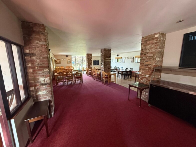 19 B3143, Pulham for sale - Building Photo - Image 3 of 7