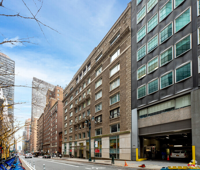 104-110 E 40th St, New York, NY for sale - Building Photo - Image 3 of 6