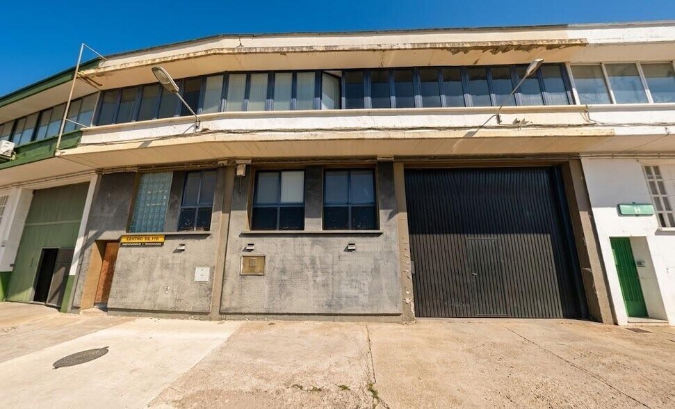 Industrial in La Puebla de Alfindén, Zaragoza for sale - Building Photo - Image 1 of 3