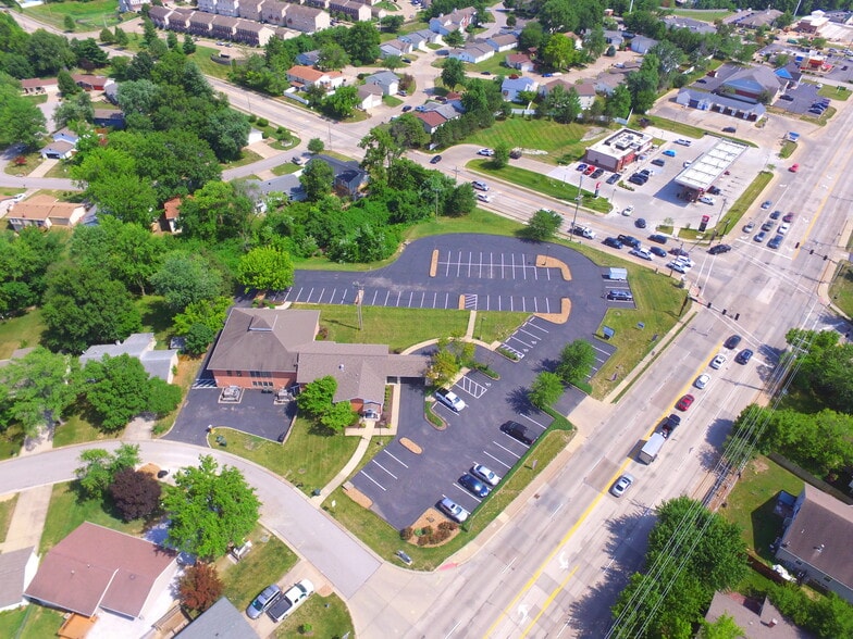 1000 Mid Rivers Mall Dr, Saint Peters, MO for sale - Primary Photo - Image 1 of 5