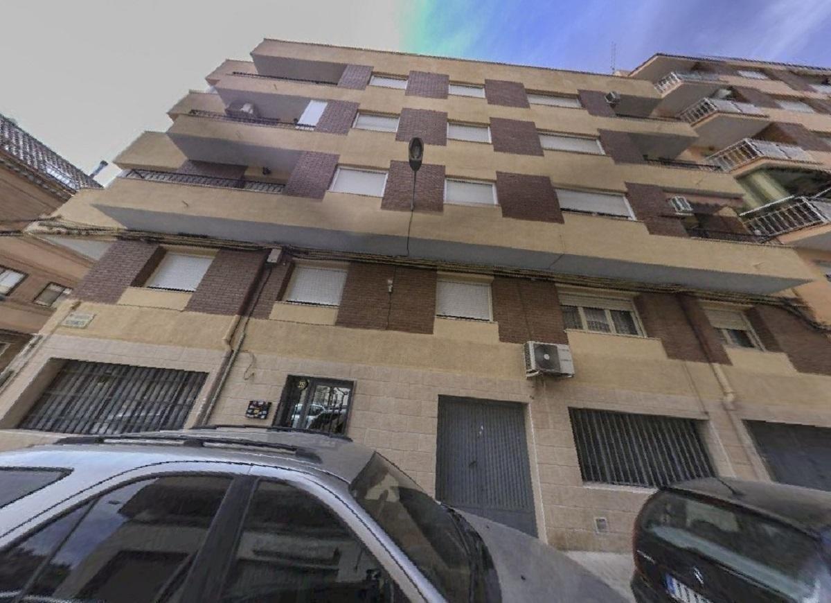 Carrer Azorín, 28, Petrer, Alicante for sale Building Photo- Image 1 of 2