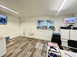 Bythell Ct, Burnley to rent Interior Photo- Image 2 of 2